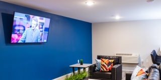 Huntington Exchange Providence Gallery 32