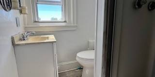 Stunning 3-Bedroom Townhome in Carroll Park! Available NOW! Gallery 14