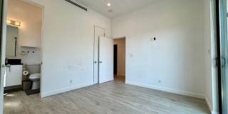 Five Bedroom/Four Bathroom Luxury House in Koreatown Gallery 23