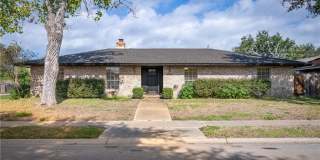 4702 Champions Drive Gallery 1