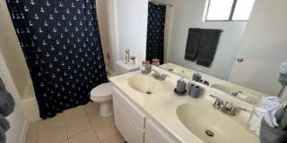 Furnished 3 BR Vacation Rental Includes utilities Near Target Center/Golf/Hwy 95 Gallery 13