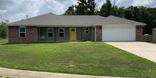 COMING SOON IN NEOSHO MO!!!  Beautiful 3 bedroom, 2 bathroom home in Neosho in adorable neighborhood with two car garage!! Gallery 1
