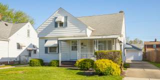 Charming 3 bedroom/2 bath House, Parma! Gallery 1
