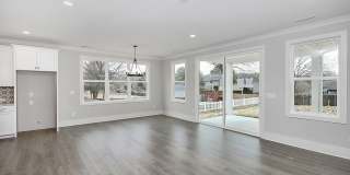 2957 Ross Avenue Gallery 10
