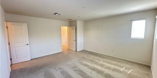 2750 Frosted Teal Avenue Gallery 28
