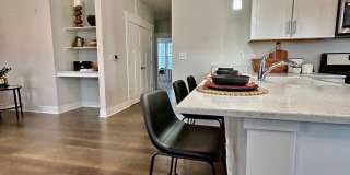 The Bungalows on the Lake - Block C Gallery 626