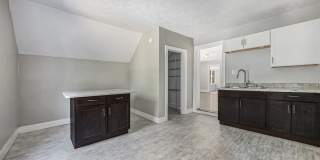 812 Mcreynolds Ave NW # 2 812 Mcreynolds Ave NW # 2 Gallery 12