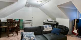 Updated 4 Bed 2 Bath Townhouse in Lancaster City! Gallery 25