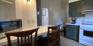 723 Grace Street Gallery 5