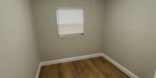 **4/2 BR Single Family home : Available Now Gallery 24