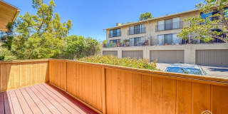 Spacious 2BD/2BA Condo in Hillcrest with Private Balcony, Community Pool & Tennis Court Gallery 21