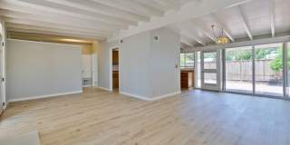 Lovely 3 Bedroom 2 Bath Home In Prime Santa Clara - This is a must see & Available Now! Gallery 4