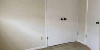 817 Kenwood Gallery 16