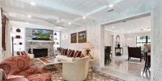 21 EMARITA Way Gallery 8