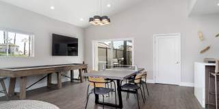 Vista Del Lago Gallery 92