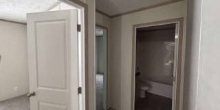 1083 IN-2 Gallery 12