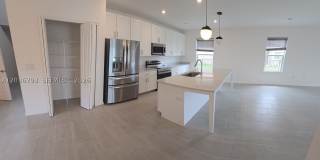 10500 SW Vasari Way Gallery 2