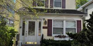 40 S Bayles Avenue Gallery 3