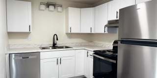 Gateway Village Gallery 15