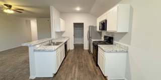 4 Bedrooms | Mustang | Corner Lot Gallery 1