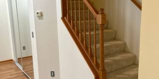 CHARMING 3 BEDROOMS 2 BATH TOWN HOUSE Gallery 8