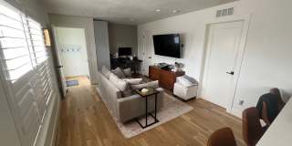 3 Bedroom Single Family Home in Denver Gallery 9