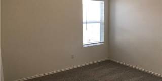 Single Story 4 Bed/2 Bath in Liberty Hill Gallery 16