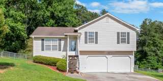 Lovely 3 Bed Room With 2 Baths, Gated Home Gallery 1