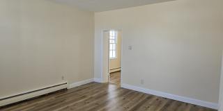 313 South Pleasant Street - 1 Gallery 10