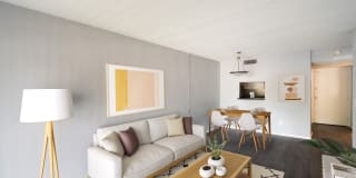 The Lenox Gallery 28