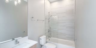 4149 S Cottage Grove Avenue Gallery 23