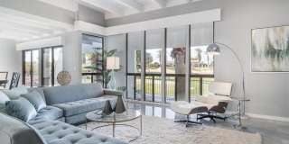 42655 Delhi Place Gallery 16