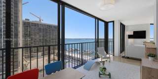 1915 Brickell Ave Gallery 23