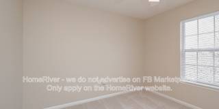 1740 Harland St Gallery 11