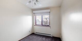 Oakland Pointe Gallery 33