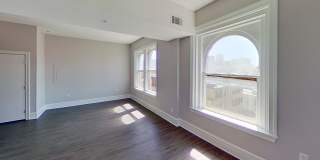 306 W Franklin Gallery 39