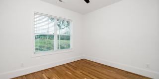 1755 Crest Road Gallery 8