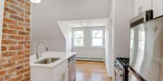 161 Ashland Avenue Gallery 16
