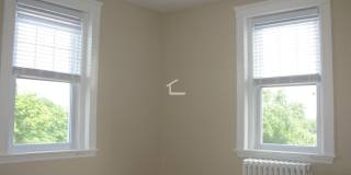 Nice 1 bed near BC Gallery 7