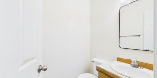 Great Three Bedroom Condo in Belgrade! Gallery 5