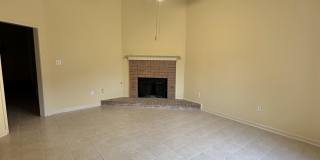 596 W ASHLEY GLEN Cir Gallery 2