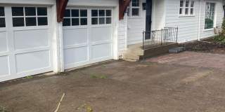 Fully Renovated 4 Bed Home w/ Fenced Backyard, W/D's in Unit. Gallery 3