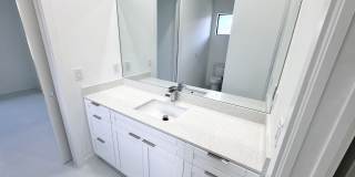 4210 Northwest 24th Terraceclientes@realtymiamigroup.com Gallery 11