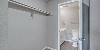 The Henley Apartment Homes Gallery 6