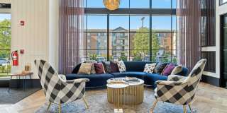 Residences at Lakeside Gallery 7