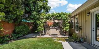 8211 Quartz Avenue Gallery 26