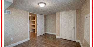 3205 Glencoe Street Gallery 5