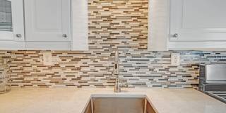 65 Heck Avenue Gallery 9