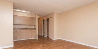 410 Heights Gallery 24