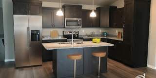 4 Bed 3 Bath Single Family Home Gallery 1